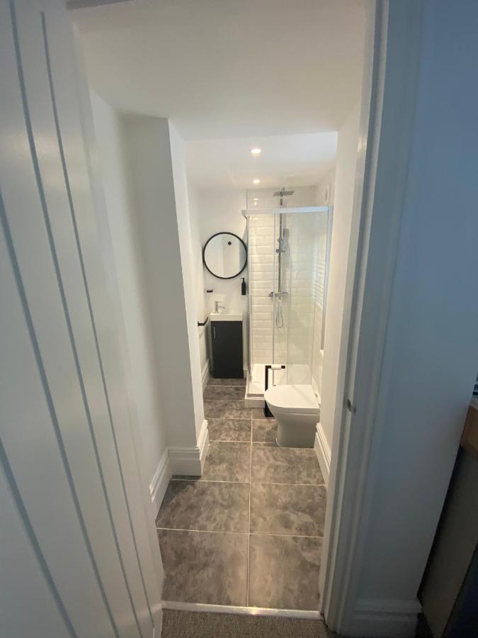 Bay City Studio Apartments By Staying-Away Cardiff Esterno foto