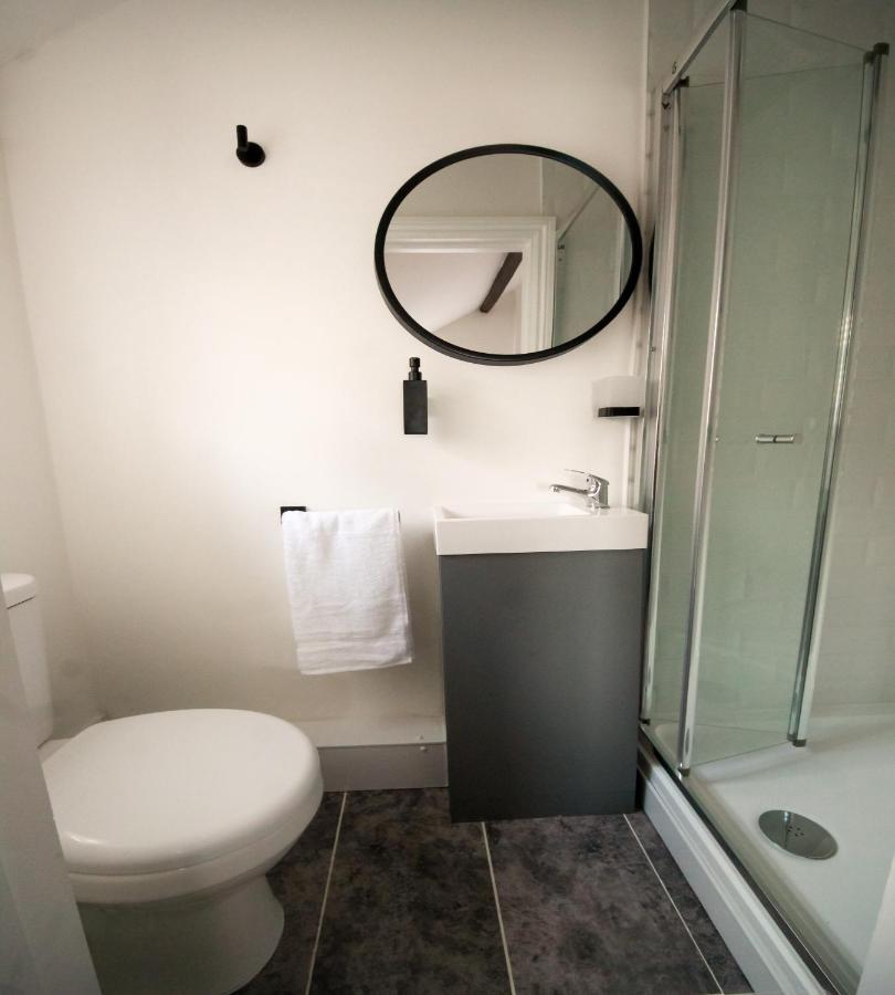 Bay City Studio Apartments By Staying-Away Cardiff Esterno foto